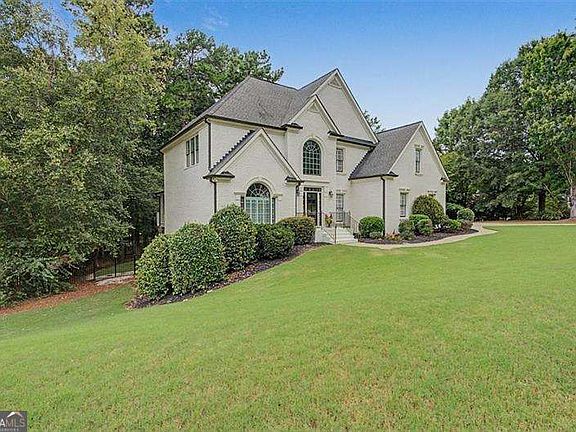 3rd image of 1367 Winborn Cir NW