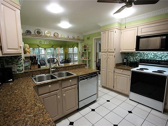 4th image of 500 Royal Palm Ct
