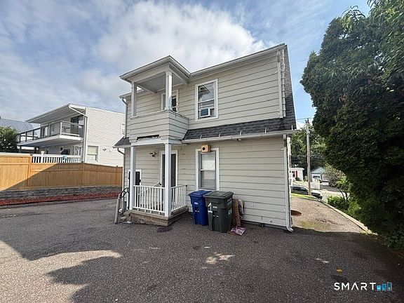 5th image of 1031 Lindley Street