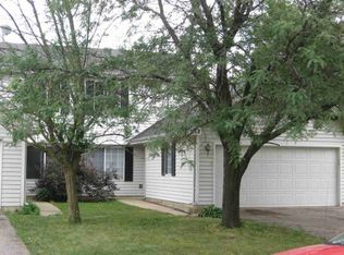 1152 Brunswick Ln, Aurora, IL 60504