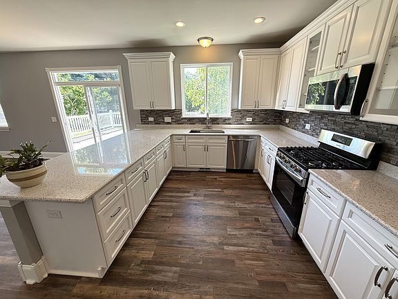 5th image of 16413 Spring Creek Ln