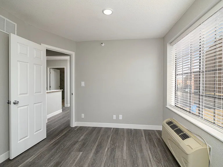 Avera Living - Memorial Apartments — Photo 40