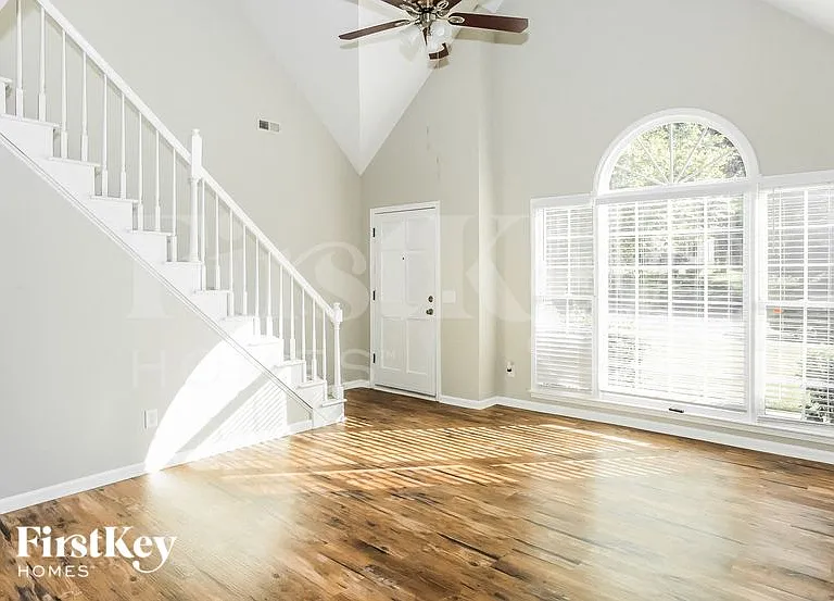 5808 Birchfield Ln NW — Photo 5