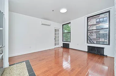 Rented by Living New York