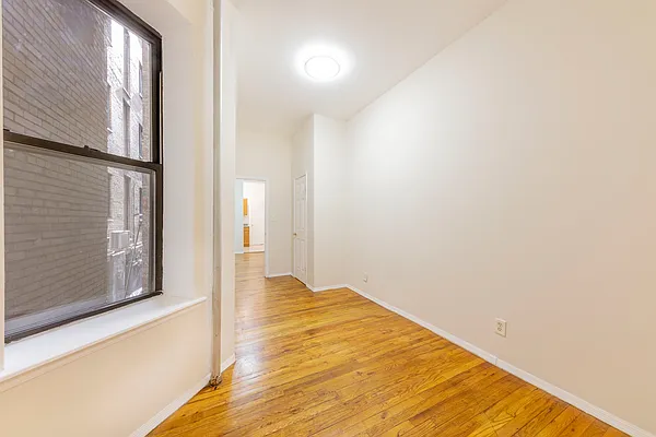 Rented by Douglas Elliman | media 18