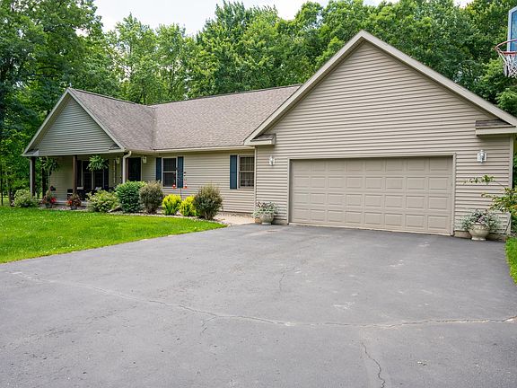 2nd image of N3575 Oak Hill Est N