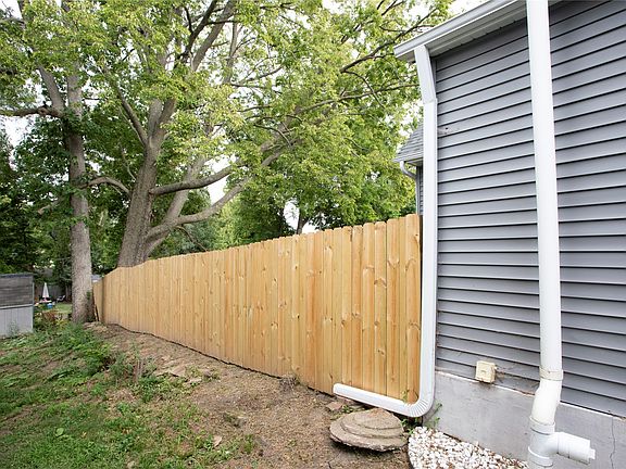 4th image of 505 First South St