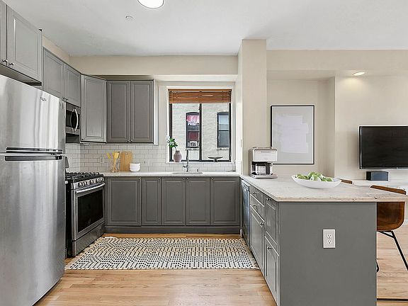 2nd image of 167 W 136th St APT 8