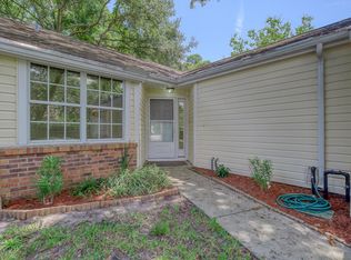 7774 Lynchburg Ct E, Jacksonville, FL 32277