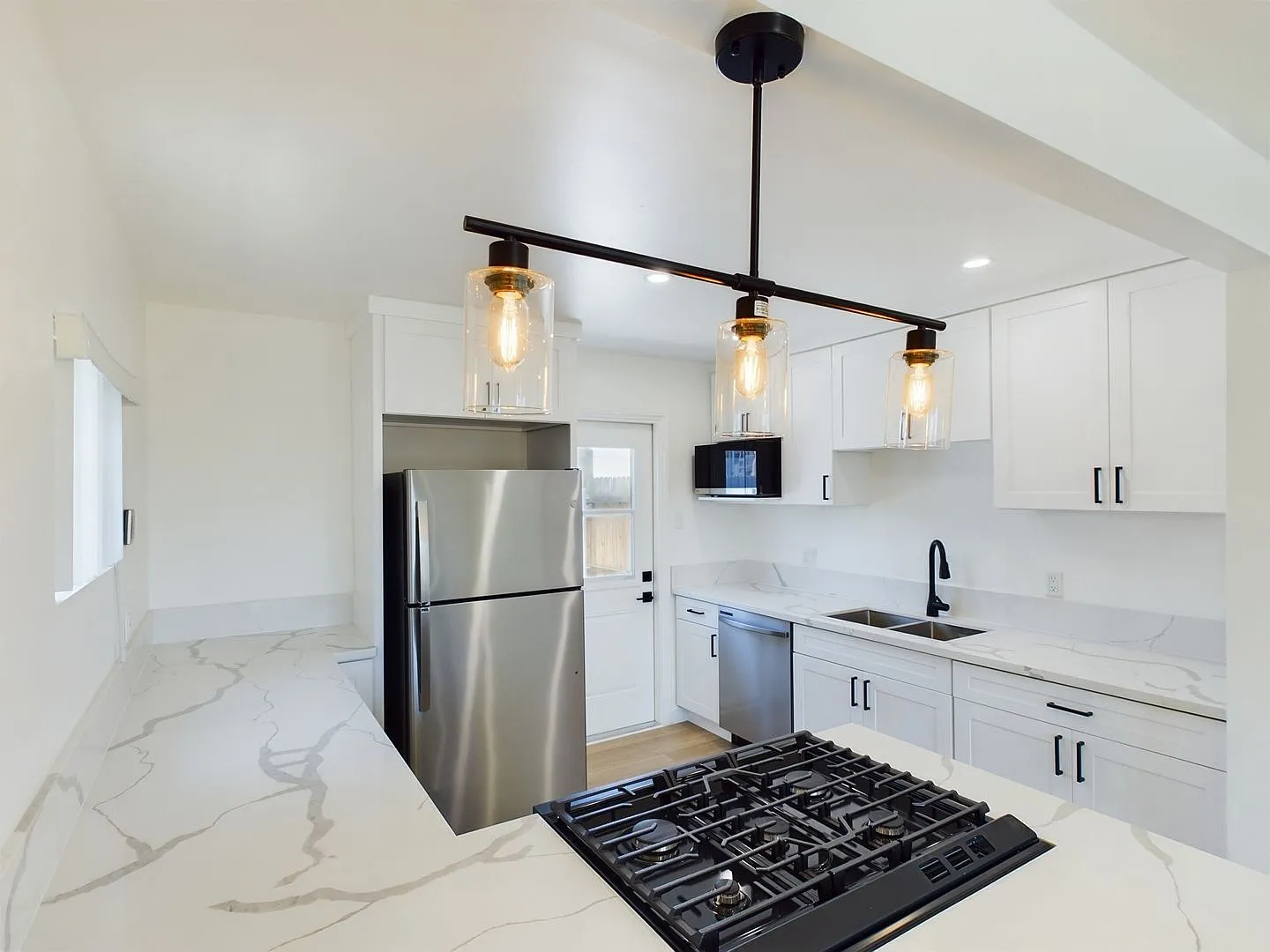 3252-3254 Jemez Dr — Photo 3