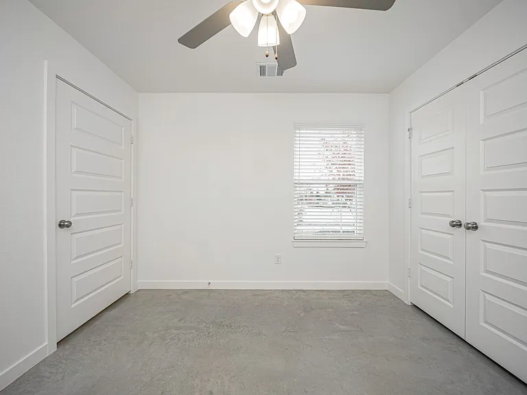 1250 Croft Ln — Photo 22