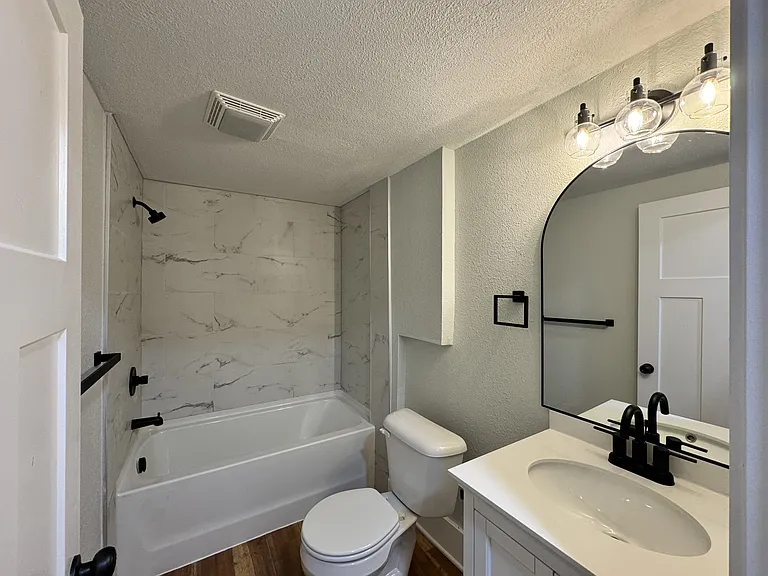 4801 University Ave #2 — Photo 2
