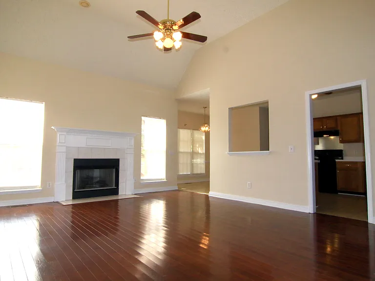 2123 Moonlite Ct — Photo 21