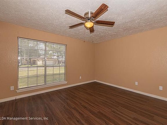 5th image of 12834 Timothy Dr
