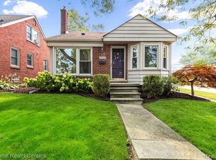 4521 Elmwood Ave, Royal Oak, MI 48073