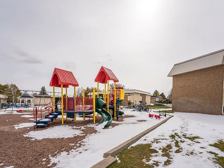 University Heights (KC-AM) — Photo 45