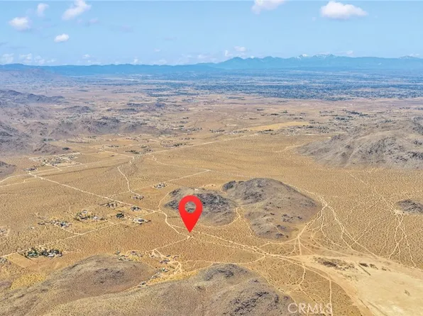 1 Fairview Valley Rd, Apple Valley, CA 92307