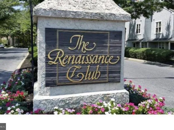 1563 Thornwood Dr, Mount Laurel, NJ 08054