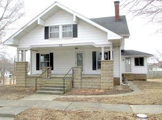 306 N East St, Winslow, IN