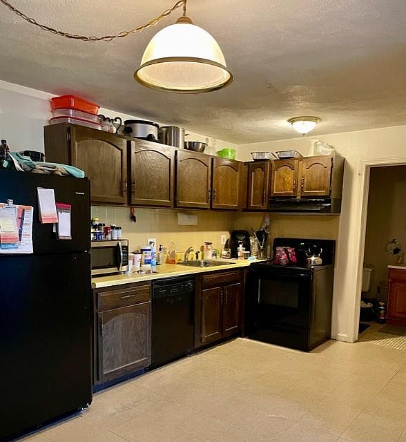2nd image of 1190 Charles St APT 59