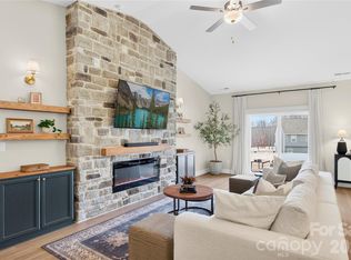 131 N Sina St, Troutman, NC 28166