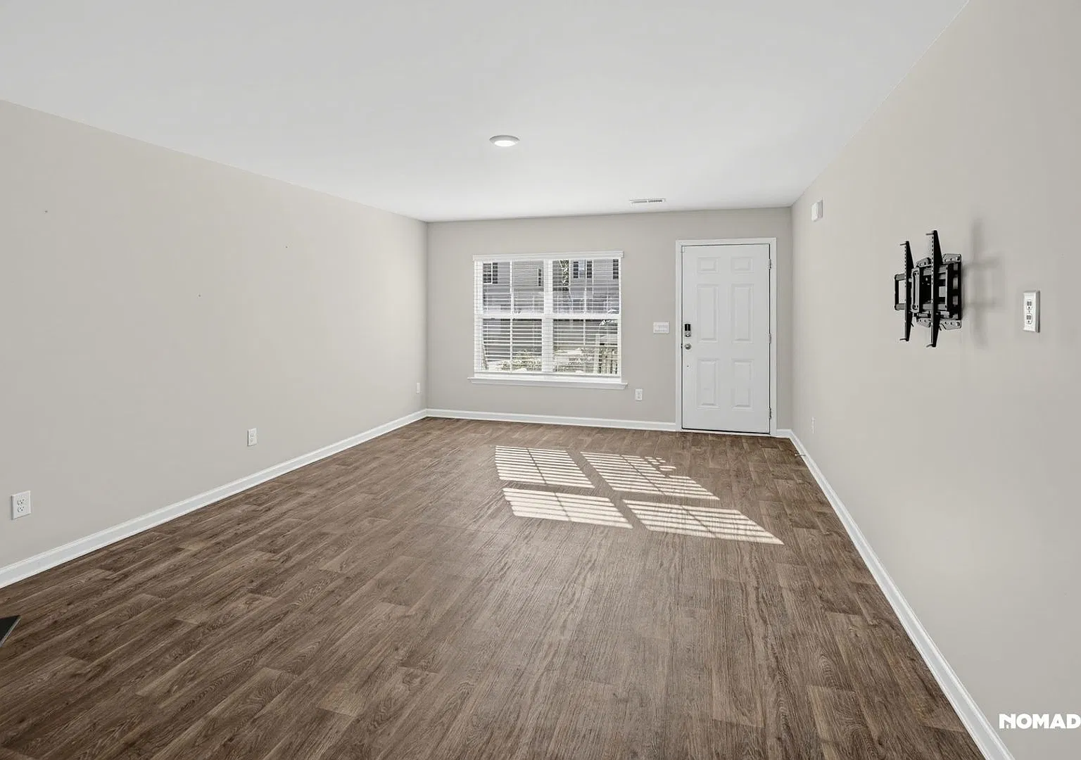 Charming 3BR House in Columbia — Photo 3