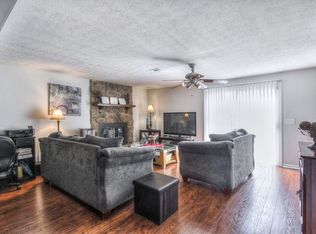 2814 Lake Forest Dr, Nashville, TN 37217