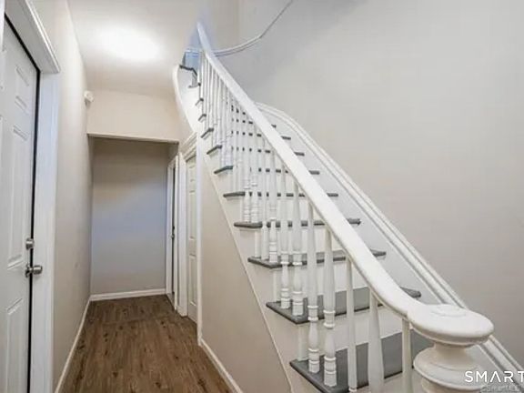 3rd image of 34 Sisson Avenue