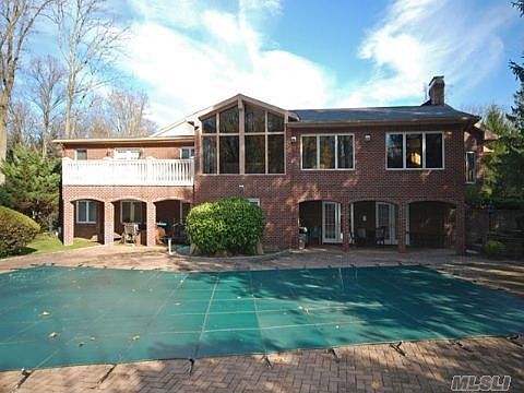 5th image of 20 Montrose Dr