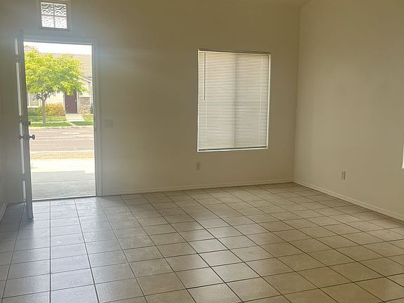 2nd image of 2464 Juleston Dr