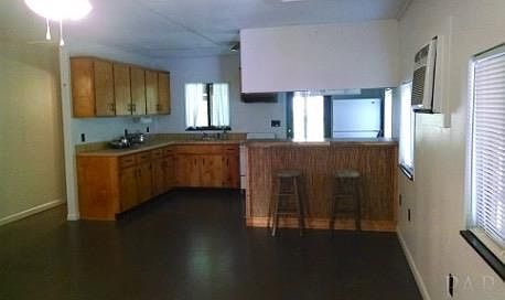 2nd image of 1390 Bayshore Ct