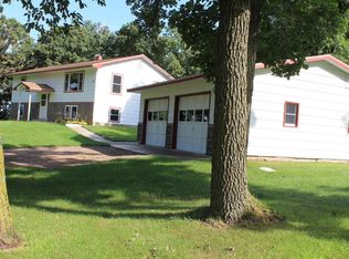 44378 410th Ave, SAUK CENTRE, MN 56378