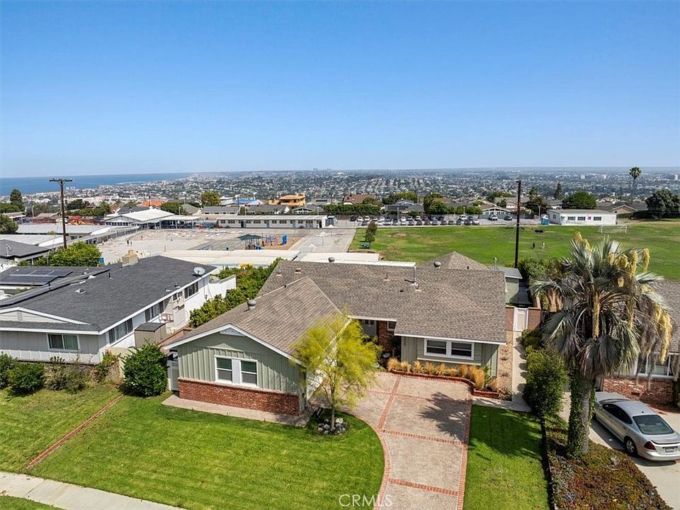 1st image of 5409 Calle De Ricardo
