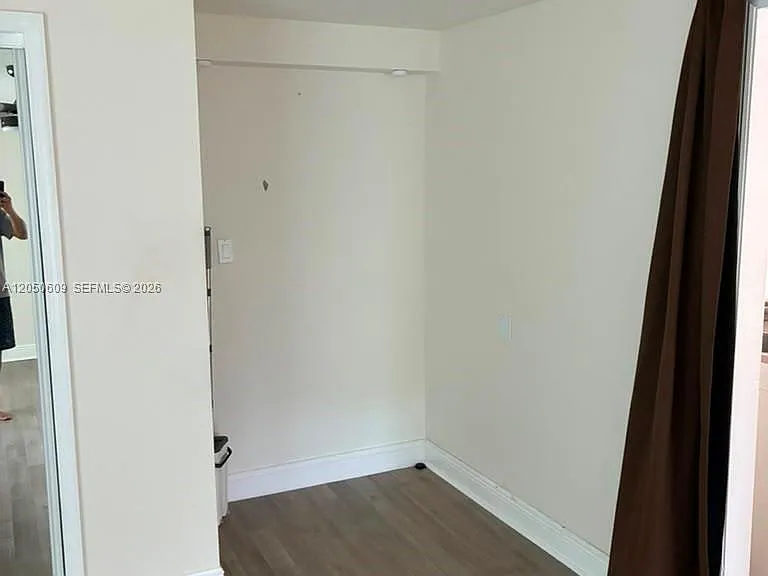 3700 NE 13th Ter #1 — Photo 9