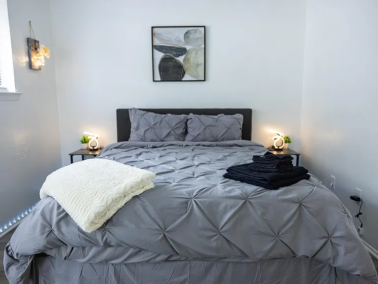 708 Navidad St #B — Photo 13
