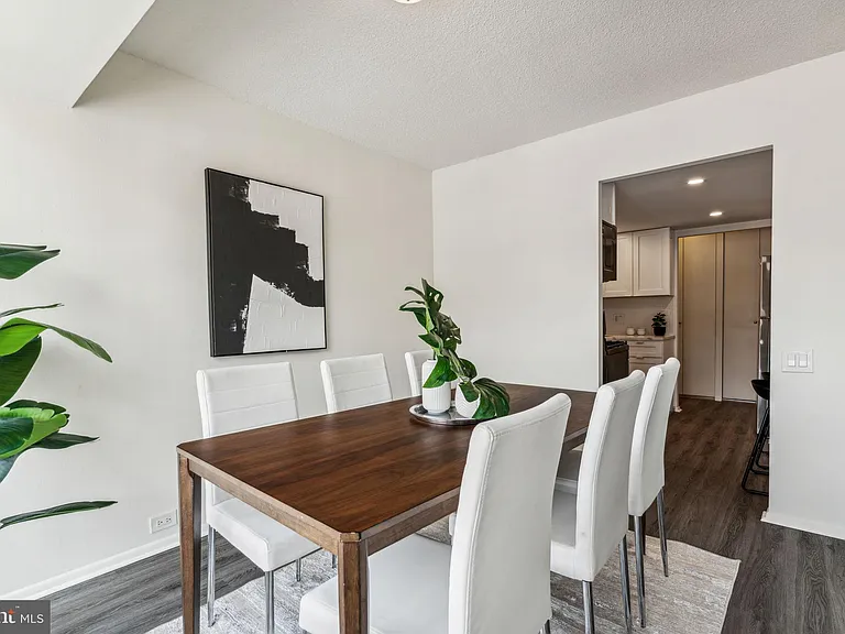 1326 Spruce St #42-1503 — Photo 10