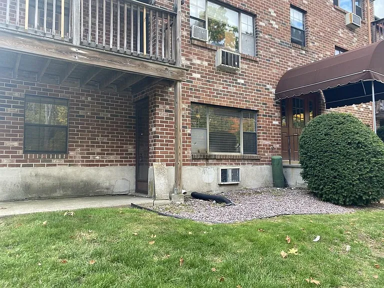 14C Mayberry Dr #3 — Photo 14