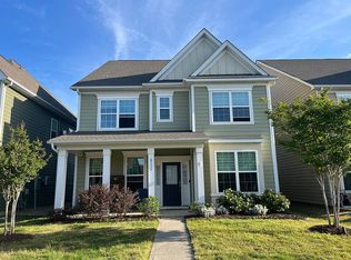 8113 Cornhill Ave, Charlotte, NC 28277