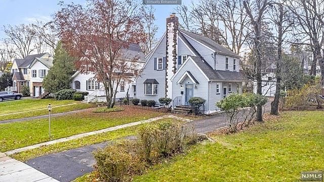 1st image of 18 Gerdes Ave