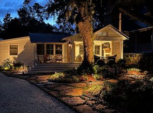 25 Pier Ave, Fairhope, AL 36532