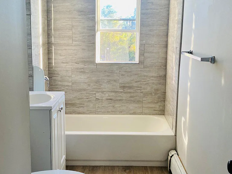 28-30 Madison Ave #3 — Photo 13