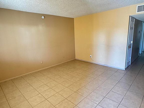 2nd image of 28649 S Cerro Pelon Pl