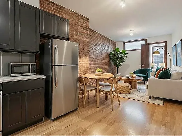 886 Flushing Ave #1L — Photo 2