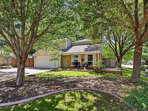 2nd image of 3512 Spring Meadow Ln