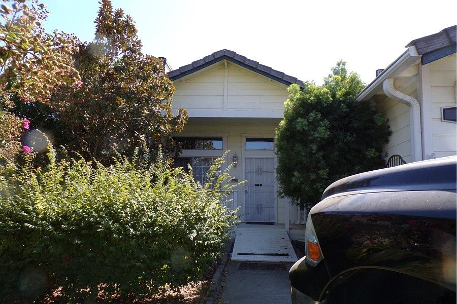 1st image of 230 San Leon Dr