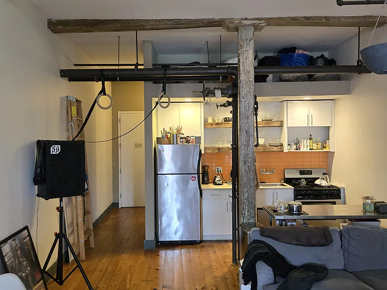 294 Graham Ave #2F — Photo 5
