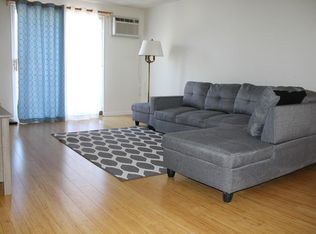 5 Karen Cir APT 13, Billerica, MA 01821