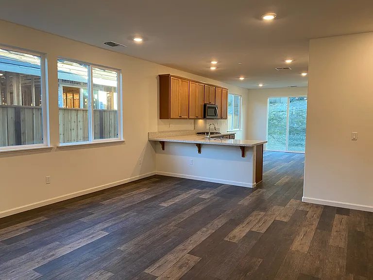2971 Kern Way — Photo 6