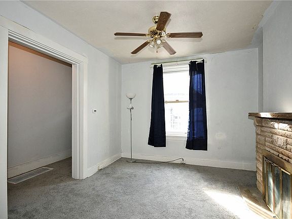 5th image of 1810 Cottage Pl