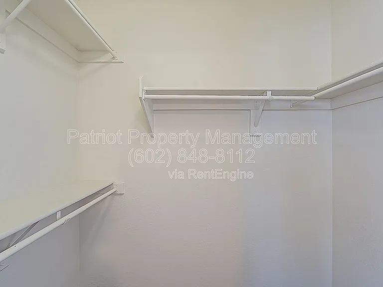 11309 N 89th Dr — Photo 32